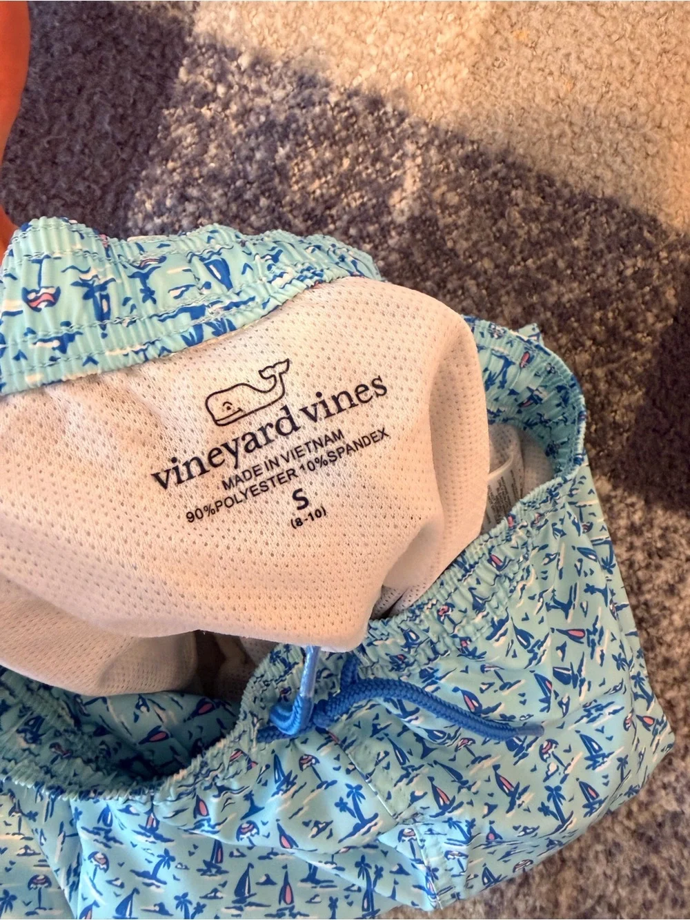 Vineyard Vines Boys Swim Trunks VGUC Blue Coastal Print